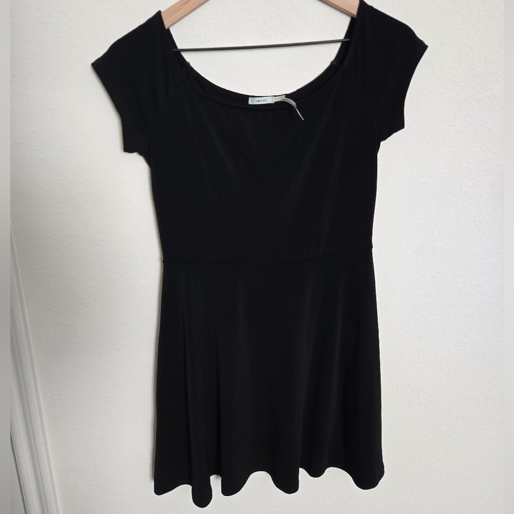 Kimchi Blue Off The Shoulder Little Black Dress